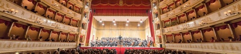 Il Teatro Comunale è "Pavarotti-Freni" - Fondazione Di Modena